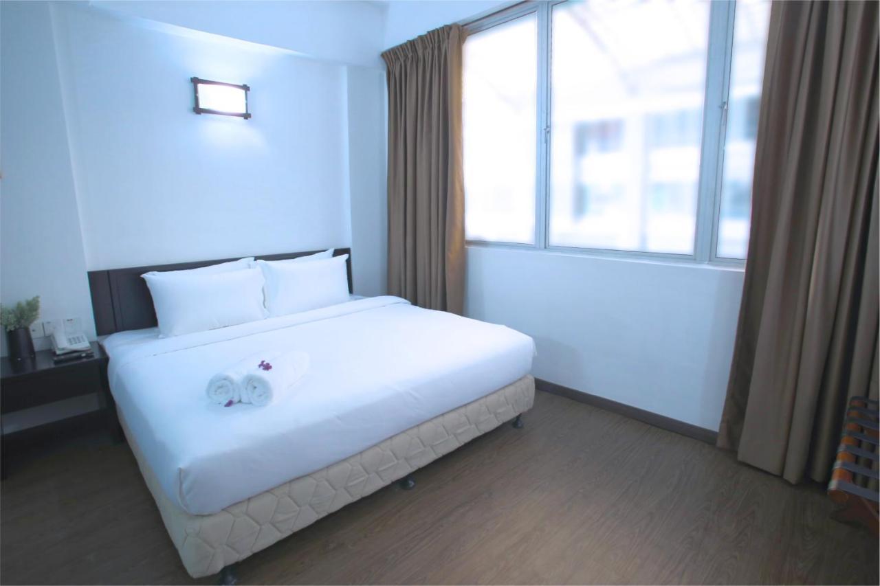 Hotel Pandan Джохор Бахру Екстериор снимка
